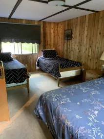Lakefront cabin at Candle Lake with boat slip - Image 5