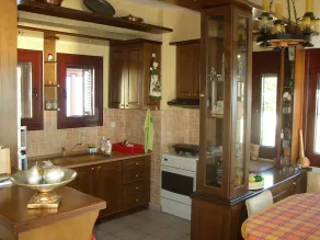 Pinakates: BIG HOUSE OF AUTHENTIC PELION - Image 4