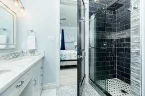 ON THE ROCKS-LUXURY OCEAN FRONT WITH OUTSTANDING UNOBSTRUCTED VIEWS - Image 4