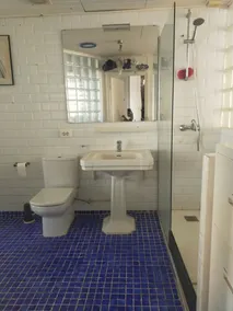 Hermoso Apartamento con Terraza Privada - Image 4