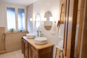 Authentic 4* lodging with top-of-the-range comfort - Image 5