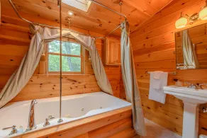 Private Creekside Cabin with Hot Tub - Image 3