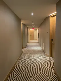W Hotel South Beach residence suite with balcony - Image 2