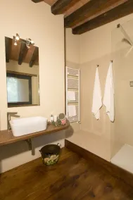 Gamle mølle ved floden i Toscana. Swimmingpool, fitnesscenter, gratis wi-fi. - Image 4