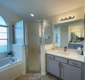 Peaceful Lakeside Pool Villa w/ Star Wars Games Room Near Disney  - Image 2