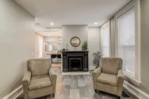 Modern Coast Retreat - pool & walk to the beach - Image 2