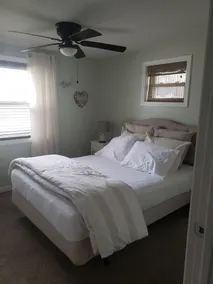 Keys cottage -walk to the strip,Private lot, 2bdr 3rd guestroom detached.Spire - Image 5