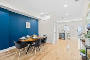 Spacious & Quiet, 5 Min Walk to Main St, Rooftop Lounge! - Image 5