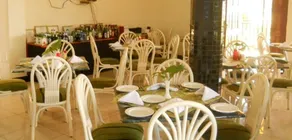 Maya Hotel - Image 5