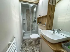 Modern Caravan With Large Decking Area, Ref 60057Ch - Image 3