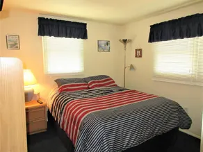 Immaculate 2nd floor duplex in Brant Beach located just 3 homes from the beach. - Image 4