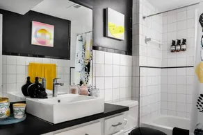 Eclectic Mid Century Modern 3BD/3BA with *Hot Tub* - Image 4
