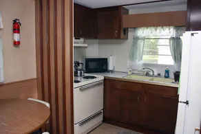 Efficient 1963 Vintage mobil home Camp - Image 4