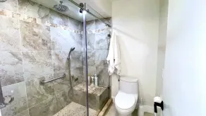 Modern Life | Chic 1BR Getaway with Expanded Outdoor Living Spaces – a Greenday property - Image 3