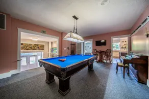 Funeral home - Image 3
