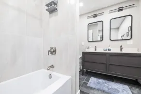 Luxury Pool Home! Heated Pool, Fire Pit, Fishing Dock & More – Relaxation & Fun Await! - Image 3