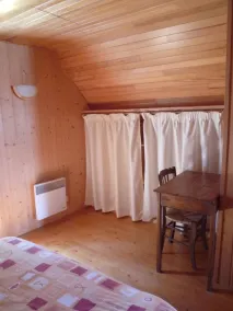 Karakterhus med fredelig have tæt på havet - Image 5