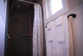Suite w/ Kitchenette at Boardwalk Cottages, Pet-friendly Property, Free Parking - Image 3
