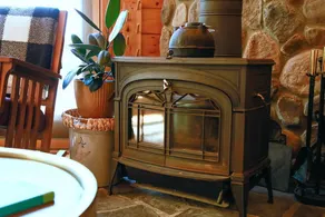 Stylish and Cozy Cabin on the Red Cedar Chain overlooking quiet bay - Image 2