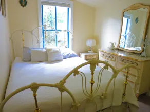 Front Range Cottage - Image 4