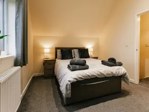 Raven Lodge - Image 2