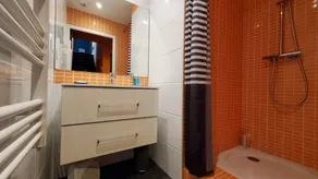 Superbe villa, piscine intérieure, plage à 650m - Image 3