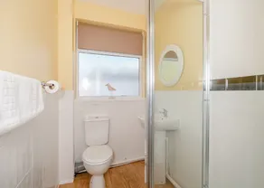 Silver 2 Bedroom Apartment - Image 2