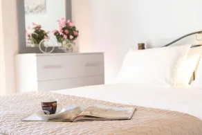 Watch the sunrise over the bay comfortable apartment with private pool, Nidri - Image 4