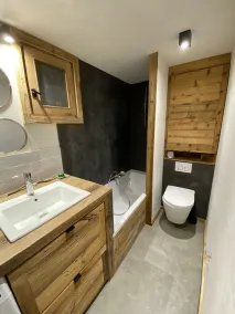 Magnifique Chalet Ancien Refait Neuf 8 Personnes Avec Sauna - Image 5