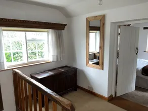 Dog-friendly, Secluded, Spacious Cottage with Large Garden. Sleeps 6 - Image 3