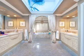 Celebrity Designer Gated View hjem med alle Tile saltvandsbassin - Image 4