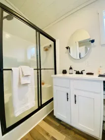 Luxury Tiny Home with River Views on 300 Acre Ranch - Image 2