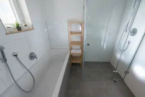 Ferienwohung Mela 65 qm für max 2 Personen mit Terrasse Unterm Apfelbaum - Image 2