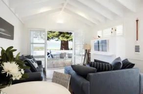 Absolute Beach Front House Panoramic Views 1 FREE NIGHT! - Image 5