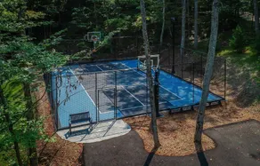 Stunning 5bed 6bath Family Compound on Lake Rosseau! Sports Court! Sauna! Gym! - Image 2