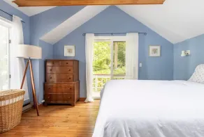 Magical lakefront treehouse, minutes to downtown - Image 2