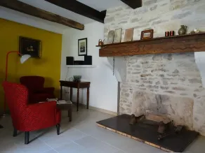 Self-catering and hotel-like services in an ancient village house - Image 2