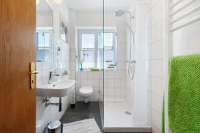 Apartamento Bachem com Varanda, Vista para a Montanha, Varanda e Wi-Fi - Image 2