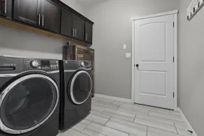 El Paso House|SleepNumber&Tempurpedic Beds|85\" TV - Image 2