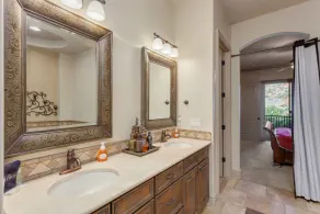 Coral Springs Resort B8, Sleeps 9, Beautiful Complex Amenities with Pool and BBQ - Image 4
