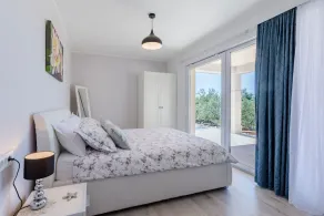 Villa Podelina - Four Bedroom Villa, Sleeps 10 - Image 3