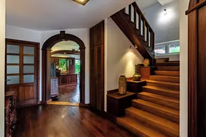 Ngoi casa - beachfront villa with private pool - Image 2