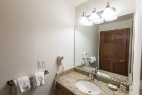 Condo de luxe avec 3 chambres et 3 salles de bain. - Image 5