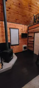 Unique Secluded Cabin with Loft on Classified Forest - Image 4