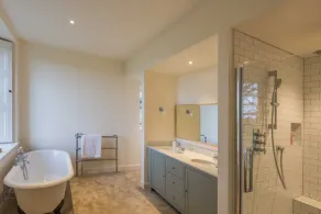5 * hjem lige nord for Edinburgh, fantastisk Loch-udsigt, familie- og kæledyrsvenlig - Image 3