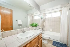 Stylish 3BR/2BA Retreat w/ Pool! Dream Getaway - Image 4