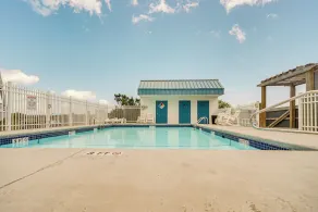 Bright Carolina Beach Condo: Public Beach On-Site - Image 3