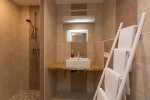 Charming stone house with private pool - Image 2