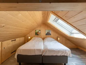 Atmospheric Lodge With a Deck on the Veluwe - Image 5