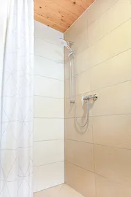Apartment ONE ground floor - Image 3